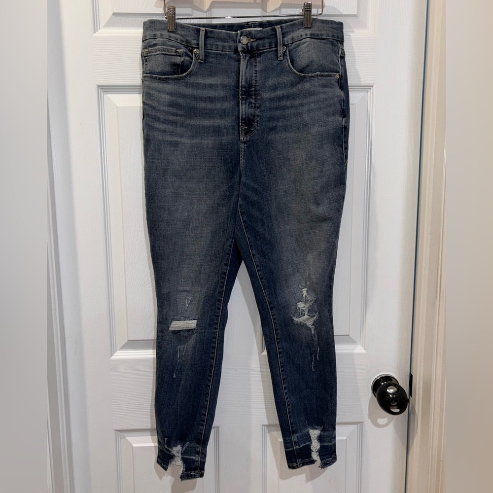 Good American Good Waist Jeans Size 15 Chew Hem Ankle Skinny GWCCH075T Distres‌